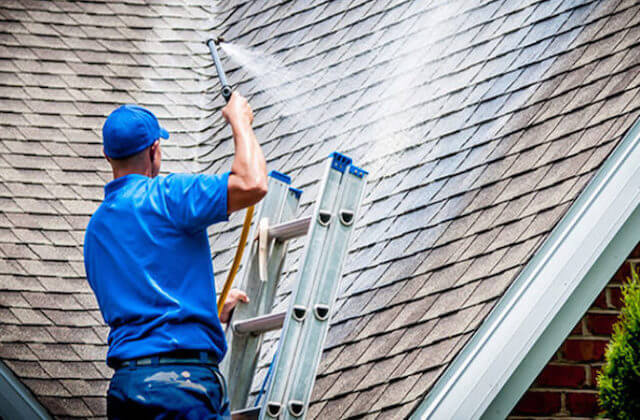 atlanta roof cleaning