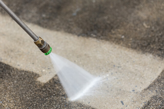 parking lot pressure washing in atlanta